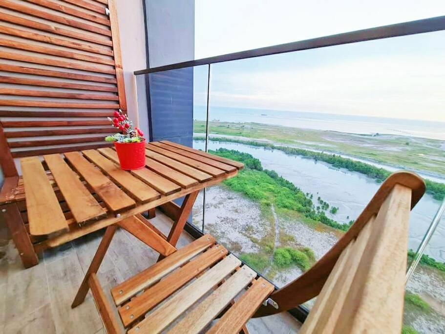 Sunsetfullyseaview#Netflix#Sofabed#Freecarprk#4Pax#Privatebathtub#Imperioresidence Malacca Εξωτερικό φωτογραφία